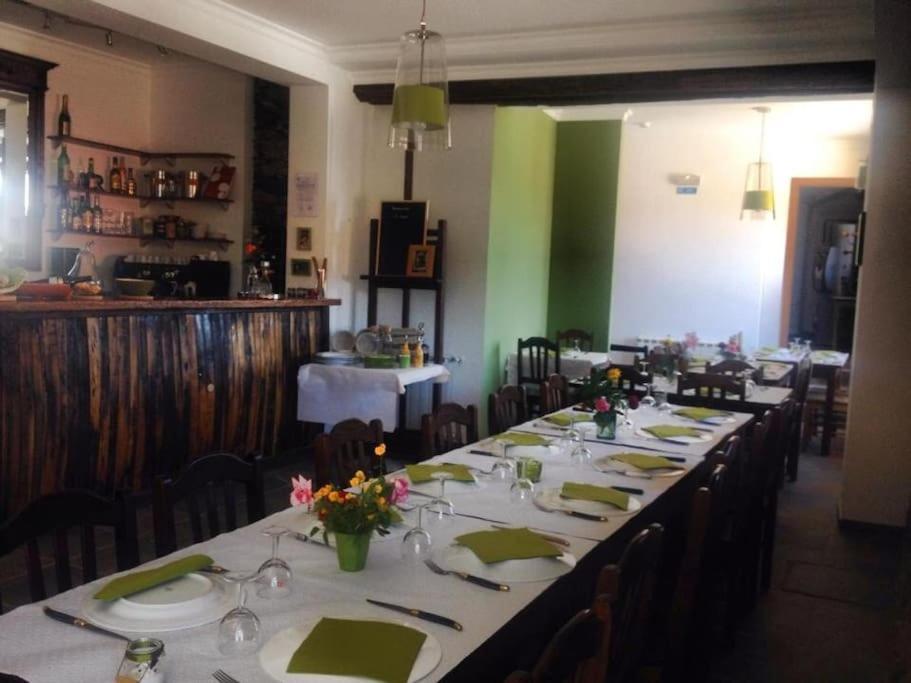 Vila Casa Restaurante O Pites Alfaiao Exteriér fotografie